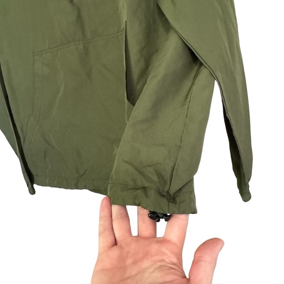 Mayweather Boxing Fitness Olive Green Windbreaker Jacket with Front Pocket - Picture 3 of 13